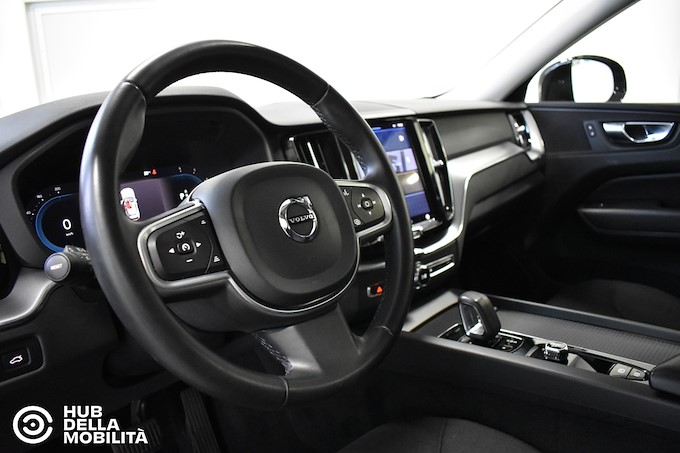 VOLVO XC60 B4 (d) automatico Business